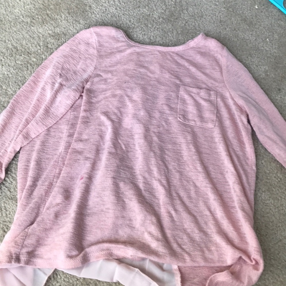 pink sweater